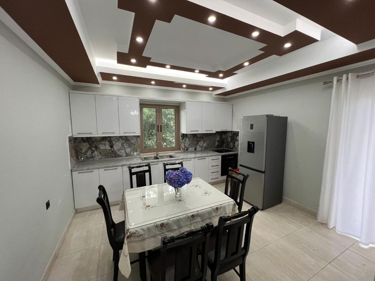 Union Villa Shkodër 외부 사진