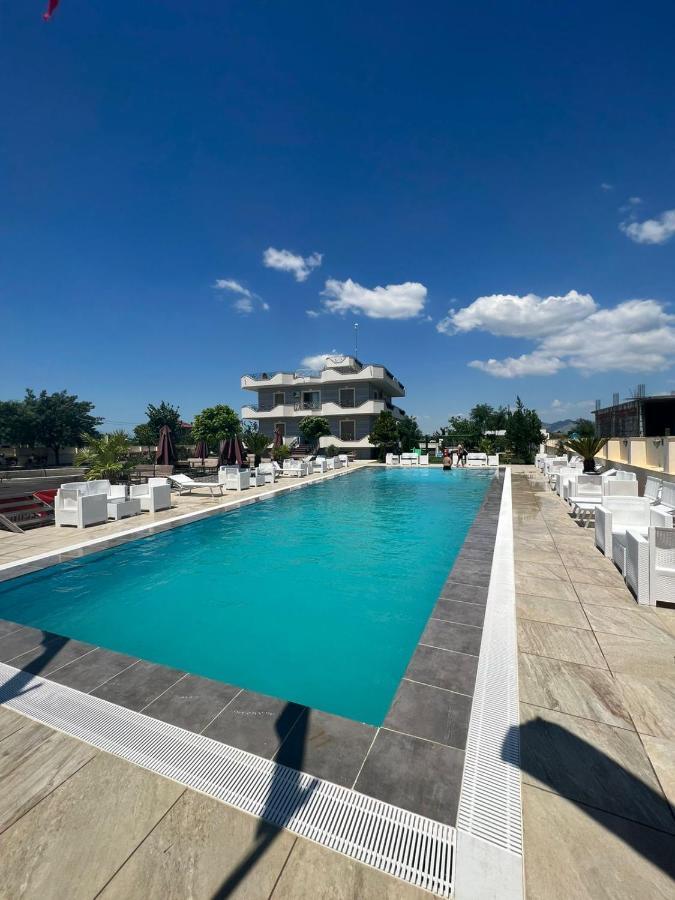 Union Villa Shkodër 외부 사진