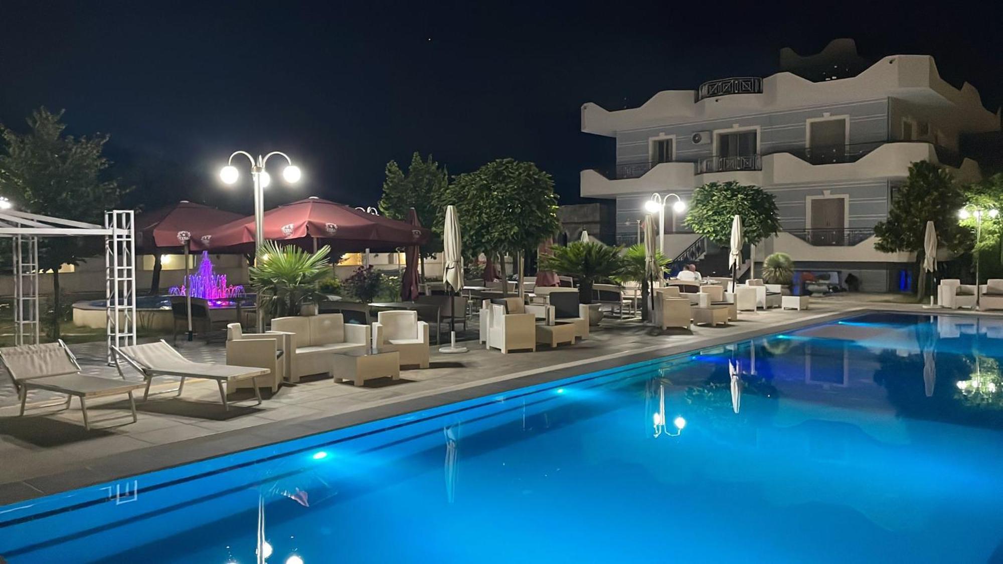 Union Villa Shkodër 외부 사진